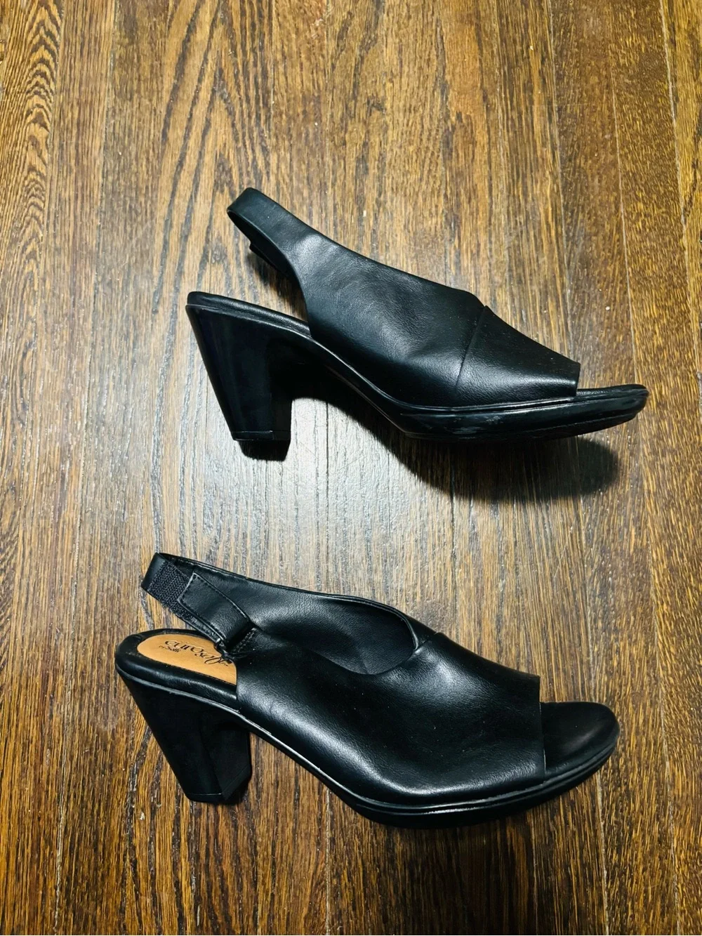 EURO SOFT, Black Leather Slingback Sandal Heels, Size 10 - Picture 4 of 5